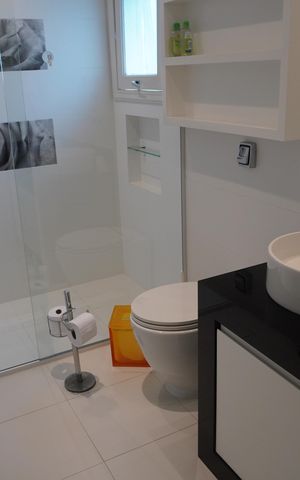 Casa de condomínio à venda com 420m², 5 quartos e 3 vagasBanheiro da Suíte 4