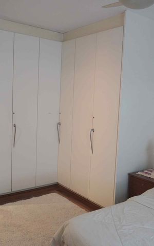 Casa de condomínio à venda com 420m², 5 quartos e 3 vagas Casa de condomínio à venda com 420m², 5 quartos e 3 vagasSuite 2