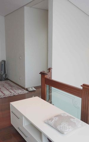 Casa de condomínio à venda com 420m², 5 quartos e 3 vagas Casa de condomínio à venda com 420m², 5 quartos e 3 vagasPiso Superior