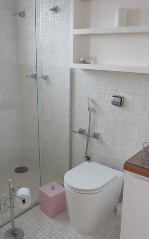 Casa de condomínio à venda com 420m², 5 quartos e 3 vagas Casa de condomínio à venda com 420m², 5 quartos e 3 vagasban