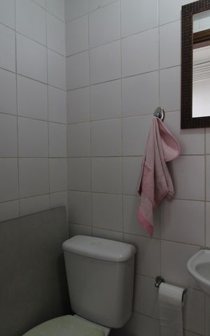 Apartamento para alugar com 245m², 4 quartos e 2 vagasBanheiro de Serviço