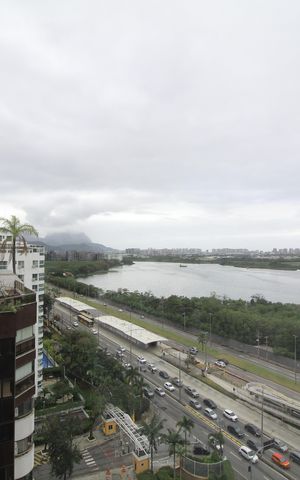 Apartamento para alugar com 245m², 4 quartos e 2 vagasQuarto 4 - Vista