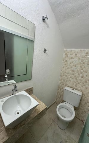 Casa para alugar com 83m², 2 quartos e 1 vaga Casa para alugar com 83m², 2 quartos e 1 vagaLavabo