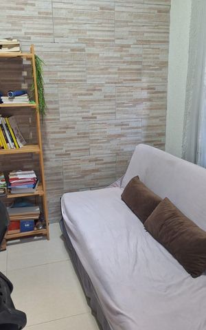 Casa à venda com 200m², 3 quartos e 1 vaga Casa à venda com 200m², 3 quartos e 1 vagaQuarto 1