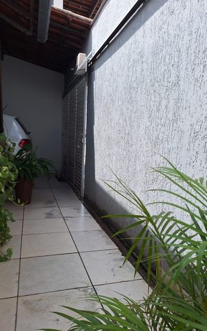 Casa à venda com 200m², 3 quartos e 1 vaga Casa à venda com 200m², 3 quartos e 1 vagaÁrea externa