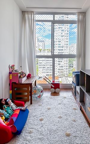 Apartamento à venda com 127m², 3 quartos e 1 vaga