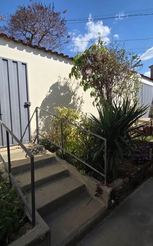 Casa à venda com 96m², 3 quartos e 1 vaga