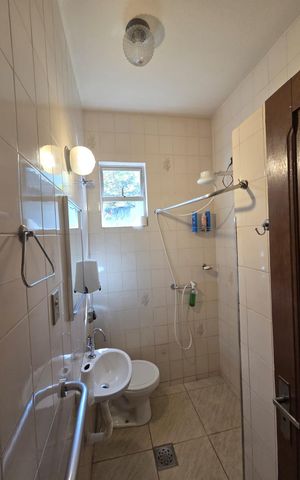 Casa à venda com 96m², 3 quartos e 1 vaga