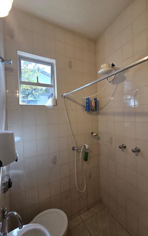 Casa à venda com 96m², 3 quartos e 1 vaga