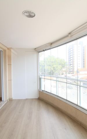Apartamento à venda com 161m², 3 quartos e 3 vagasVaranda