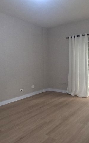 Apartamento para alugar com 85m², 2 quartos e 1 vagaSala