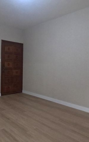 Apartamento para alugar com 85m², 2 quartos e 1 vagaSala