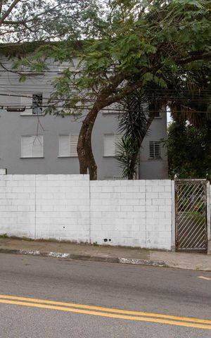 Apartamento para alugar com 45m², 2 quartos e 1 vagaFachado do condomínio