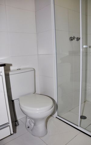 Apartamento para alugar com 64m², 2 quartos e 2 vagas Apartamento para alugar com 64m², 2 quartos e 2 vagasDetalhe - Banheiro Social