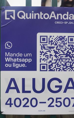 Casa para alugar com 83m², 2 quartos e sem vagaFachada