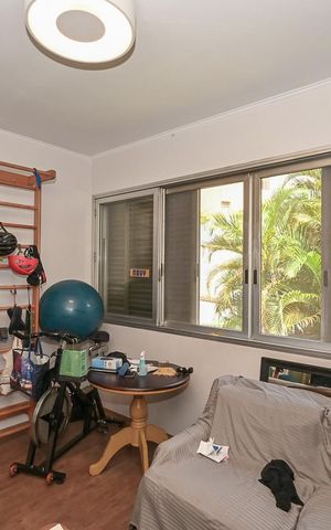 Casa à venda com 317m², 4 quartos e 5 vagasQuarto 2