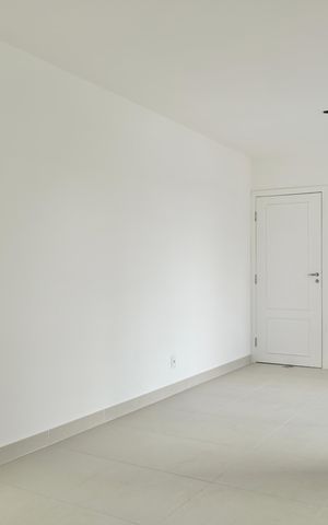 Apartamento à venda com 62m², 3 quartos e 2 vagas Apartamento à venda com 62m², 3 quartos e 2 vagasSala