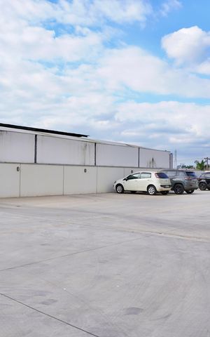 Apartamento à venda com 62m², 3 quartos e 2 vagas Apartamento à venda com 62m², 3 quartos e 2 vagasGaragem