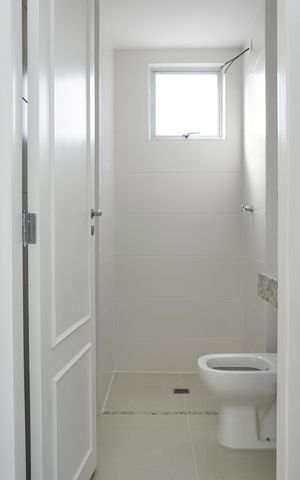 Apartamento à venda com 62m², 3 quartos e 2 vagas Apartamento à venda com 62m², 3 quartos e 2 vagasBanheiro Social