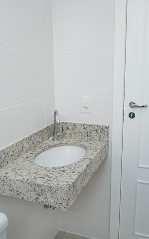 Apartamento à venda com 62m², 3 quartos e 2 vagas Apartamento à venda com 62m², 3 quartos e 2 vagasBanheiro Social