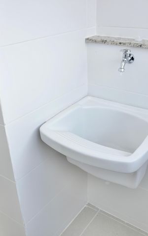Apartamento à venda com 62m², 3 quartos e 2 vagas Apartamento à venda com 62m², 3 quartos e 2 vagasCozinha e Área de Serviço