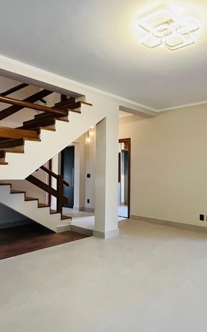 Casa para alugar com 260m², 3 quartos e 4 vagas