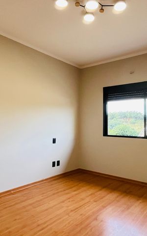 Casa para alugar com 260m², 3 quartos e 4 vagas
