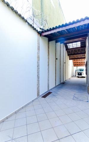 Casa para alugar com 250m², 4 quartos e 4 vagasGaragem