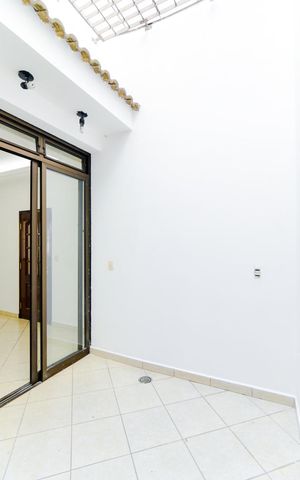 Casa para alugar com 250m², 4 quartos e 4 vagasJardim de Inverno