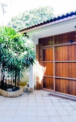 Casa para alugar com 250m², 4 quartos e 4 vagasGaragem