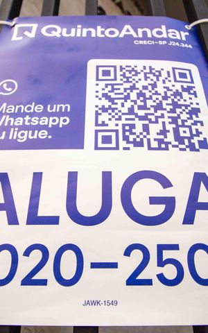 Apartamento para alugar com 298m², 3 quartos e 1 vaga Apartamento para alugar com 298m², 3 quartos e 1 vagaPlaca