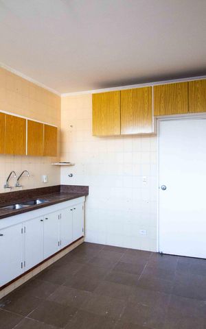 Apartamento para alugar com 298m², 3 quartos e 1 vaga Apartamento para alugar com 298m², 3 quartos e 1 vagaCozinha