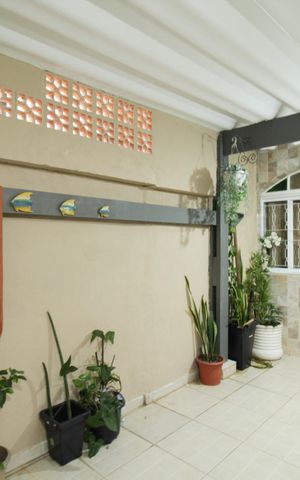 Casa para alugar com 125m², 2 quartos e 1 vaga Casa para alugar com 125m², 2 quartos e 1 vagaGaragem