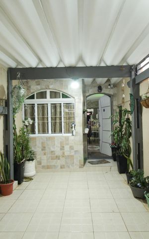 Casa para alugar com 125m², 2 quartos e 1 vaga Casa para alugar com 125m², 2 quartos e 1 vagaGaragem