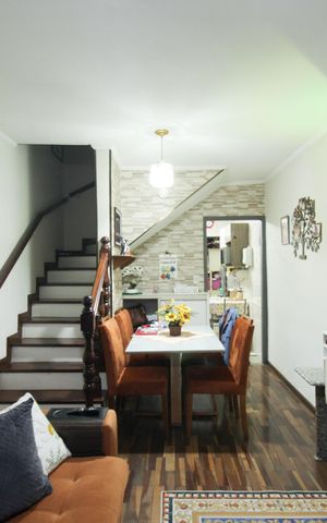 Casa para alugar com 125m², 2 quartos e 1 vaga Casa para alugar com 125m², 2 quartos e 1 vagaSala