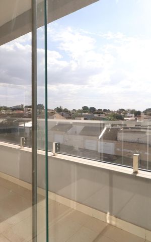 Apartamento para alugar com 80m², 2 quartos e 2 vagasSacada