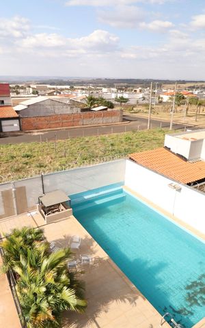 Apartamento para alugar com 80m², 2 quartos e 2 vagasVista