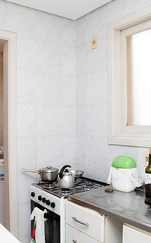 Apartamento à venda com 49m², 1 quarto e 1 vagaCozinha + Área de Serviço