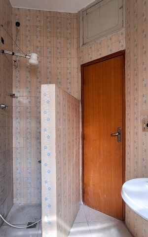 Apartamento para alugar com 50m², 2 quartos e sem vaga Apartamento para alugar com 50m², 2 quartos e sem vagaBanheiro