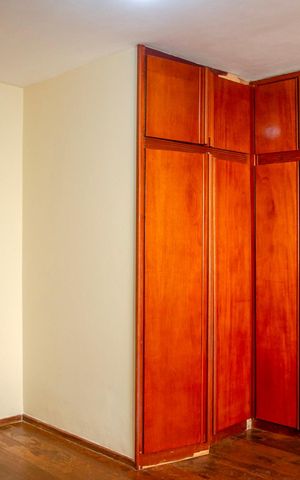 Casa para alugar com 245m², 3 quartos e 2 vagas Casa para alugar com 245m², 3 quartos e 2 vagasSuíte 2