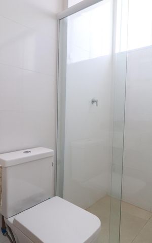 Apartamento para alugar com 80m², 2 quartos e 2 vagasBanheiro do Quarto 1
