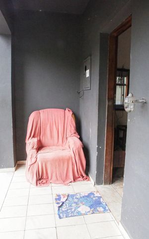 Casa à venda com 161m², 3 quartos e 20 vagasVaranda da Frente