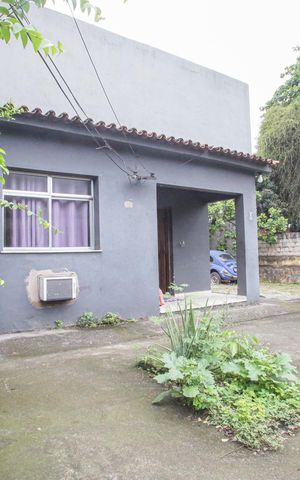 Casa à venda com 161m², 3 quartos e 20 vagasFrente da Casa