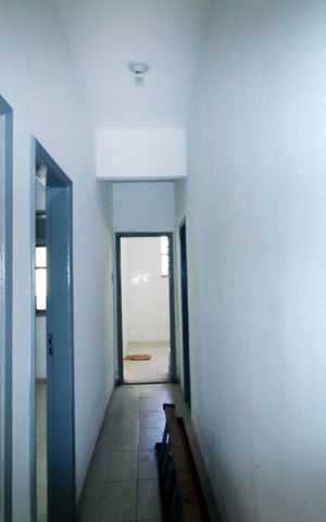 Casa para alugar com 90m², 2 quartos e 1 vagaCorredor