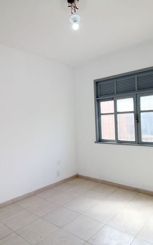 Casa para alugar com 90m², 2 quartos e 1 vagaSala
