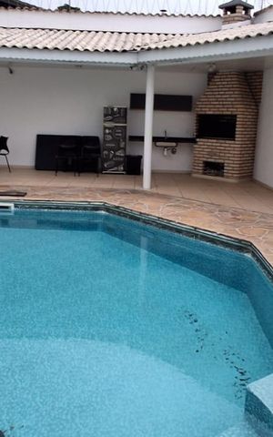 Casa de condomínio à venda com 113m², 2 quartos e 2 vagasÁrea externa - Piscina