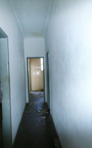 Casa à venda com 180m², 2 quartos e 5 vagasCorredor