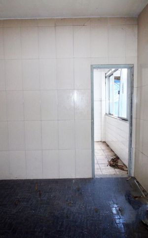 Casa à venda com 180m², 2 quartos e 5 vagasCozinha