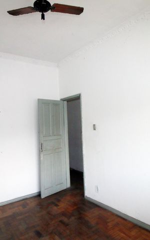 Casa à venda com 180m², 2 quartos e 5 vagasQuarto 1
