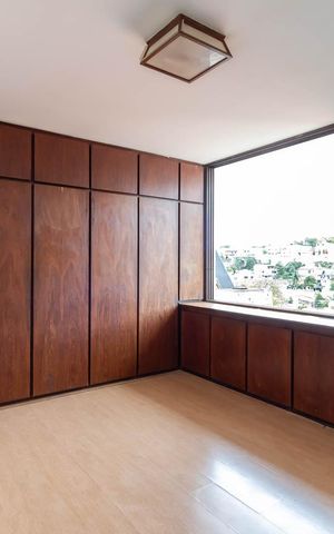Casa à venda com 283m², 5 quartos e 4 vagas Casa à venda com 283m², 5 quartos e 4 vagasSuíte Principal